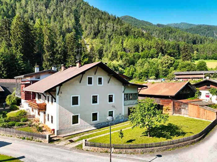 Casa con 10 locali in vendita in Via Stilves, Campo Di Trens