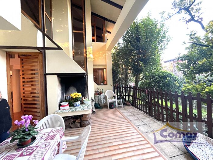 Casa con 5 locali in vendita in Via Appia Monterosso, Abano Terme