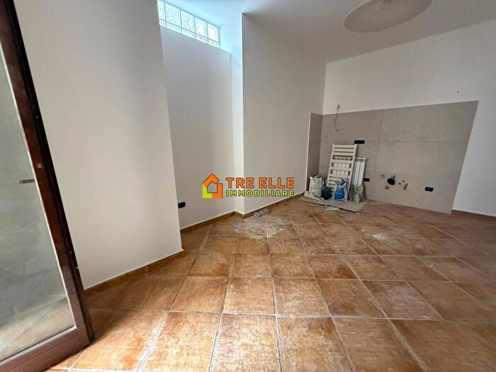 Appartamento bilocale in affitto in Via Giannone Traversa, Centro, Marigliano