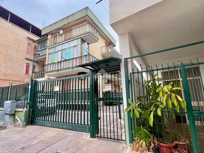 Appartamento quadrilocale in vendita in Via Giuseppe d' Ali', Palermo