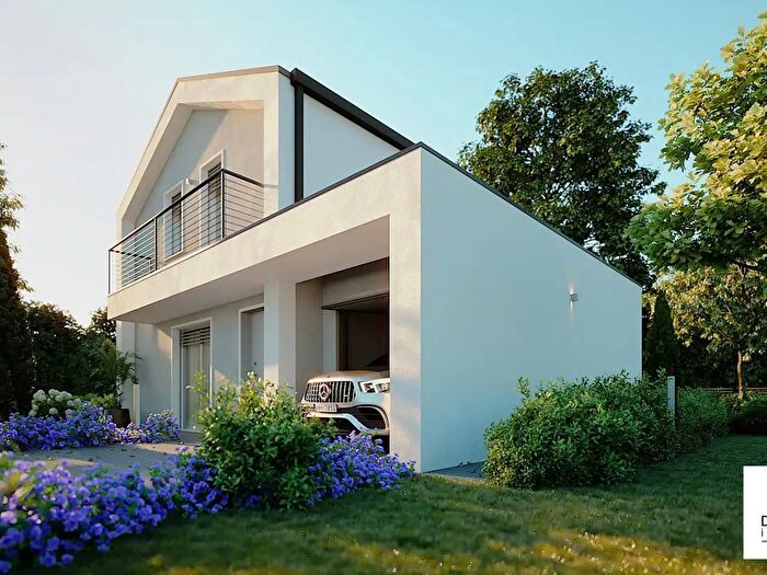 Casa quadrilocale in vendita in Via Giovannina, Cento