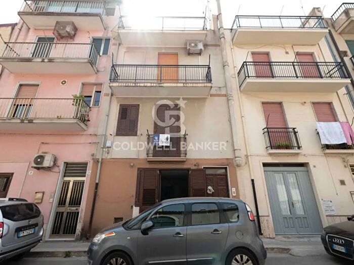Appartamento con 7 locali in vendita in Via Pola, Scicli