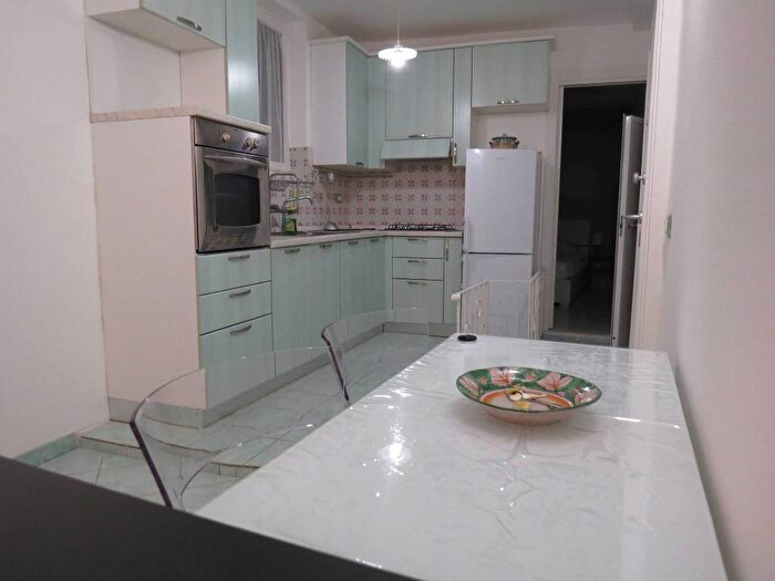 Appartamento bilocale in affitto in Via Macelli di Soziglia, Maddalena, Genova