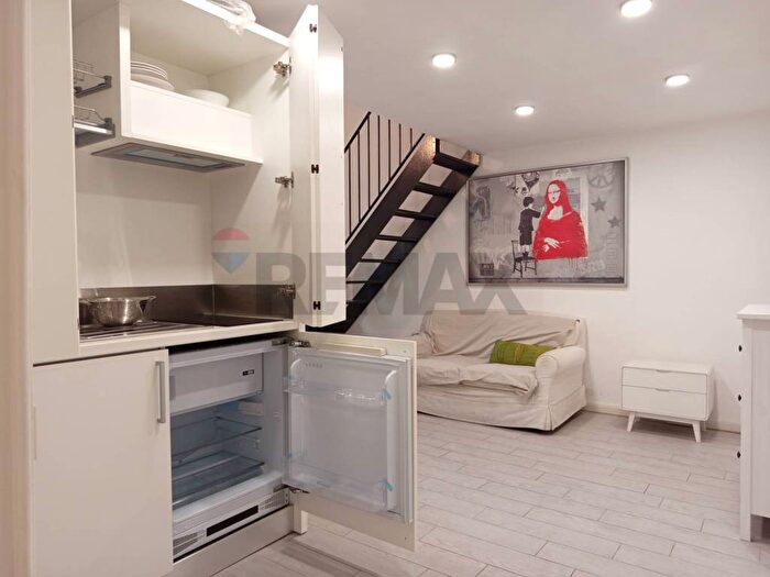 Appartamento bilocale in affitto in VIALE GIULIO CESARE, Prati, Roma