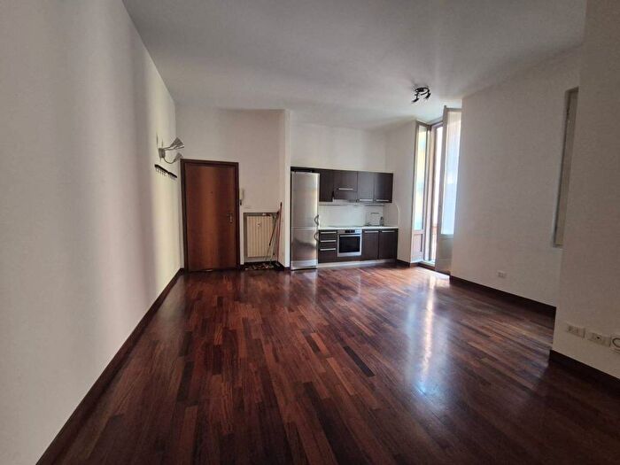 Appartamento trilocale in affitto in Corso Buenos Aires, Buenos Aires, Milano