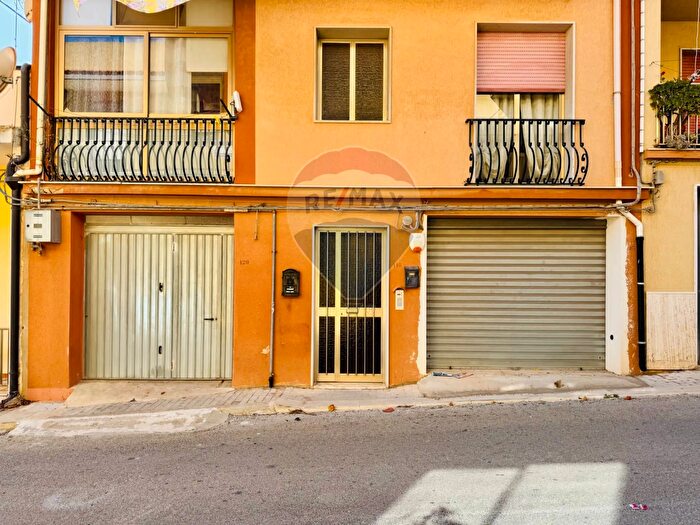 Appartamento con 5 locali in vendita in Via Gozzi, Santa Croce Camerina