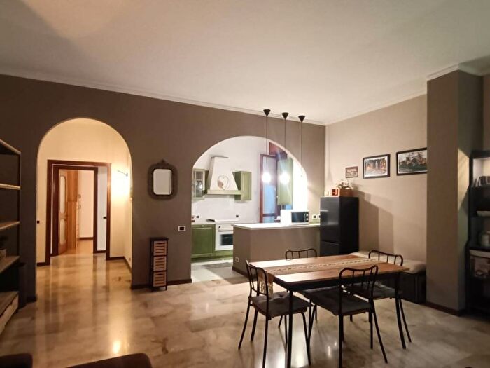 Appartamento trilocale in affitto in Corso Settembre, Centro, Cremona