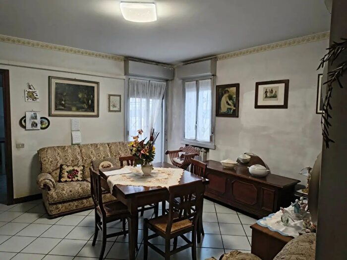 Appartamento trilocale in affitto in Suzzara