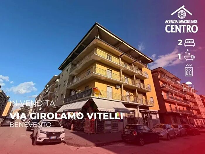 Appartamento trilocale in vendita in Via Girolamo Vitelli, Benevento
