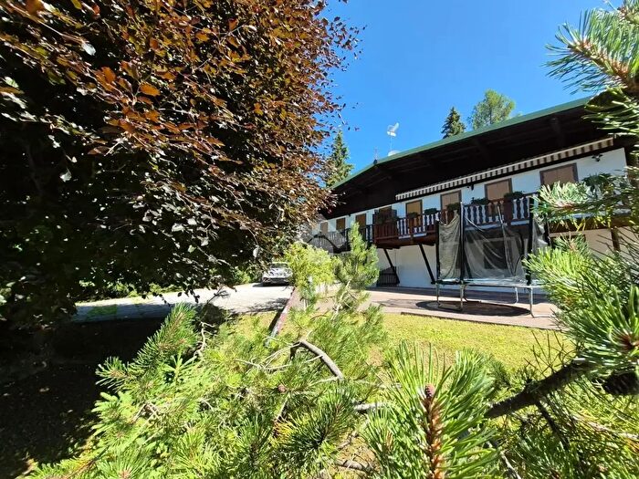 Casa con 7 locali in vendita in Via Colle del Gastagh, Gallio