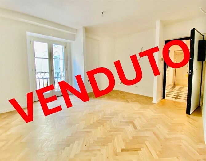 Appartamento bilocale in vendita in Via Aurelio Saffi, Albano Laziale