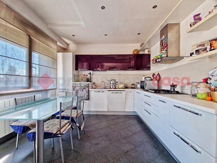 Appartamento in vendita in Strada Statale Bis B, LAquila