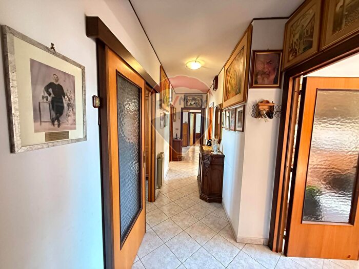 Appartamento con 7 locali in vendita in Via Mario Cotellessa, Lanciano