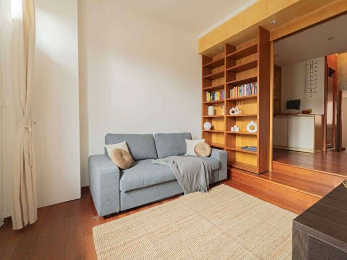 Appartamento bilocale in affitto in Via Vettabbia, Ticinese, Milano