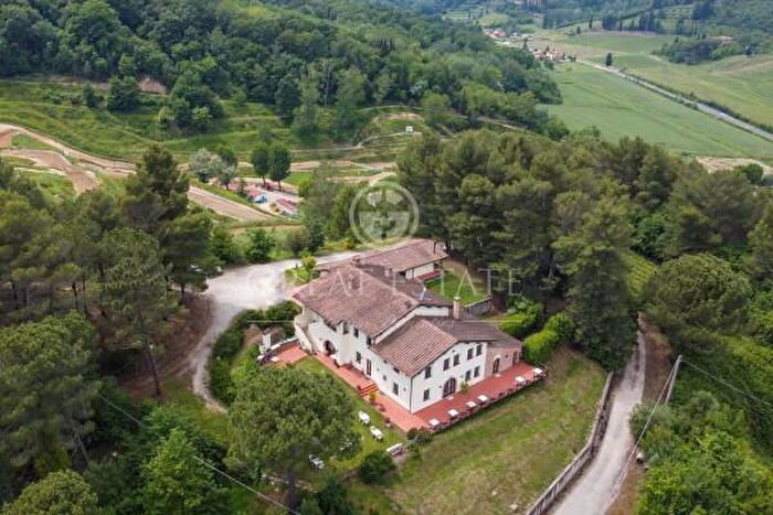 Casa con 6 locali in vendita in Via XXIV Maggio, San Miniato