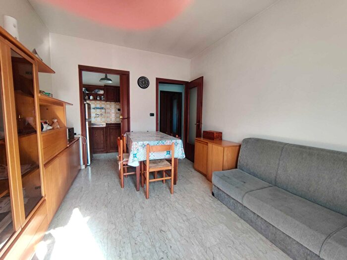 Appartamento trilocale in vendita in Via Pratoguglielmo, Paesana