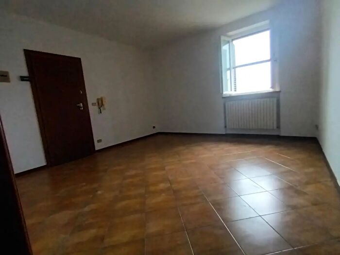 Appartamento trilocale in vendita in Lucca