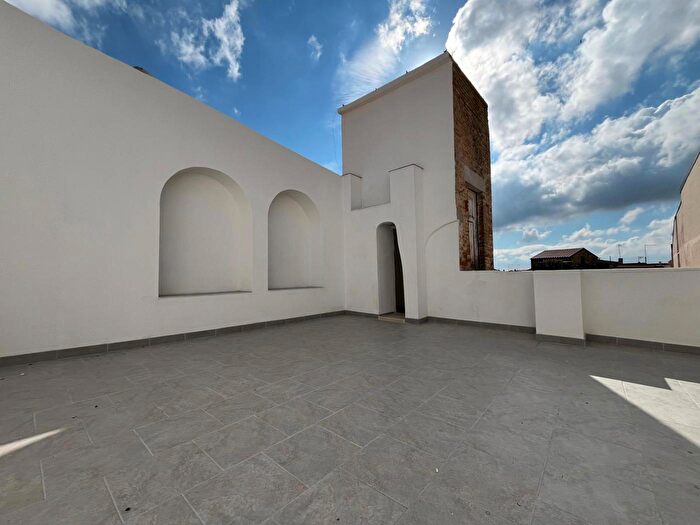 Casa con 6 locali in vendita in San Severo