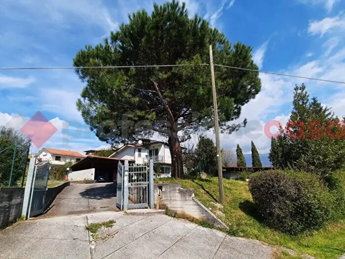 Casa con 6 locali in vendita in Via Fornaci, Boville Ernica