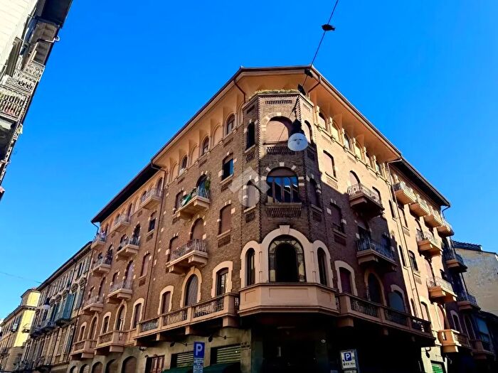 Appartamento con 5 locali in vendita in Via Bernardino Galliari, Torino