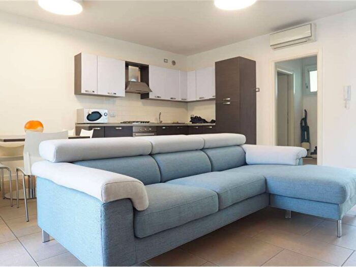 Casa trilocale in affitto in Piazza Aurora, Jesolo Paese, Jesolo