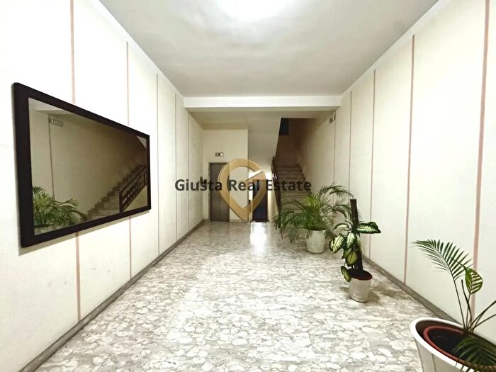 Appartamento trilocale in vendita in Via Pietro Nenni, Mesagne