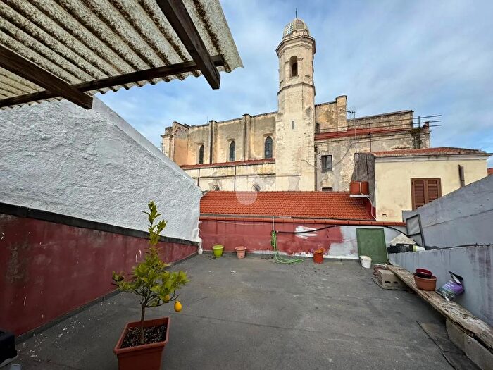 Casa trilocale in vendita in Vicolo Sambigucci, Sassari