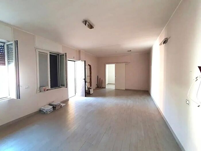 Appartamento trilocale in vendita in Via Don Minzoni Legnano, Legnano