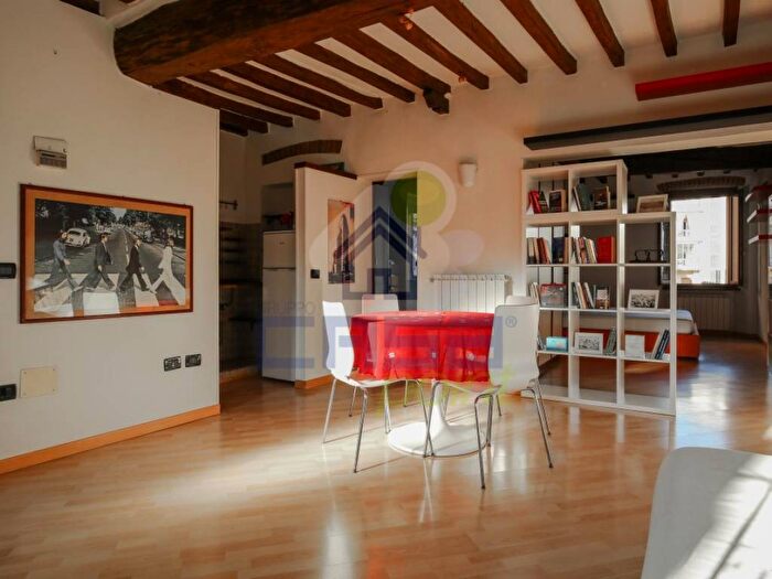 Appartamento bilocale in affitto in Via Magenta, Centro, Cremona