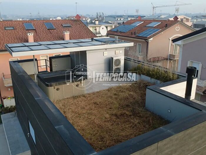 Appartamento quadrilocale in vendita in Rubano