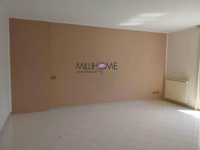 Appartamento trilocale in affitto in Via Libertà, Centro Urbano, Marsala