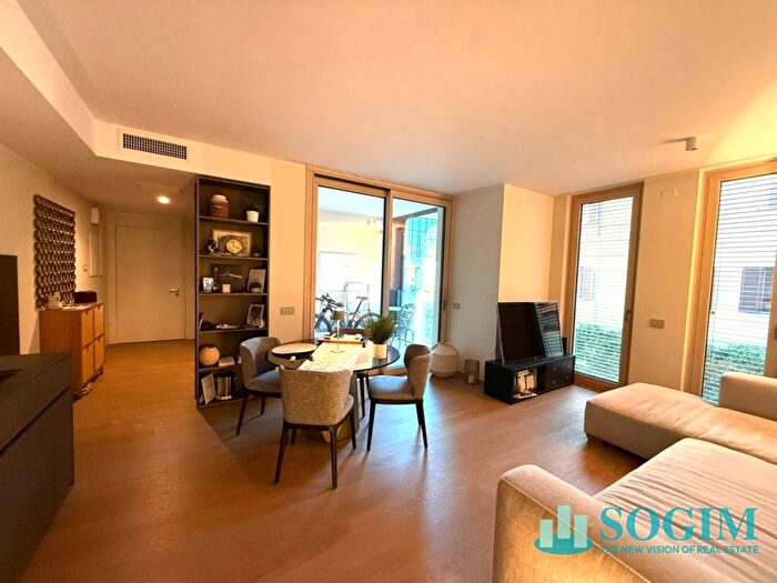 Appartamento bilocale in affitto in Via Alessio Di Tocqueville, Garibaldi Corso Como, Milano