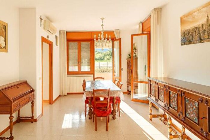 Appartamento trilocale in vendita in Jesi