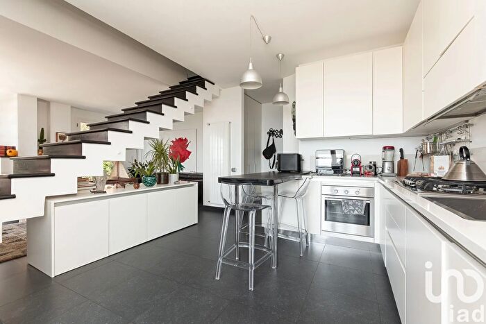 Case in Vendita e in Affitto - 3