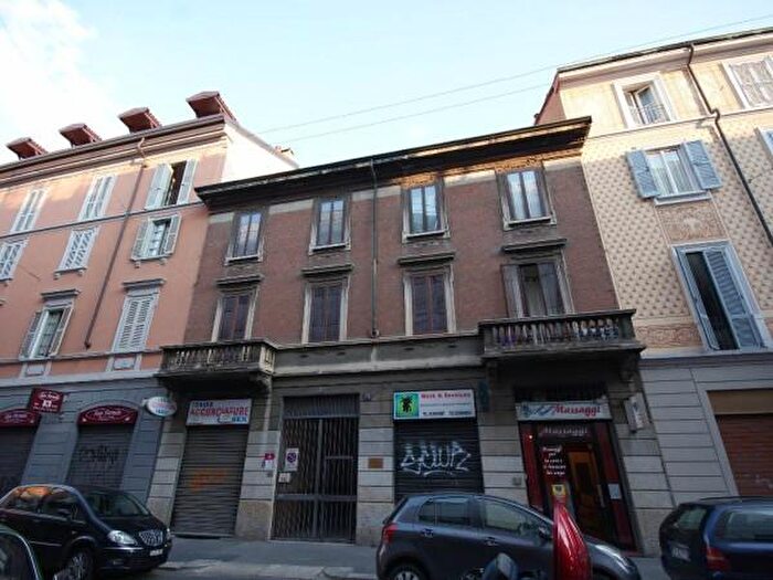 Appartamento monolocale in affitto in Via Salasco, Milano