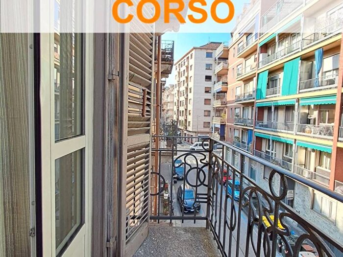 Appartamento bilocale in affitto in Via Francesco Petrarca, San Salvario Dante, Torino