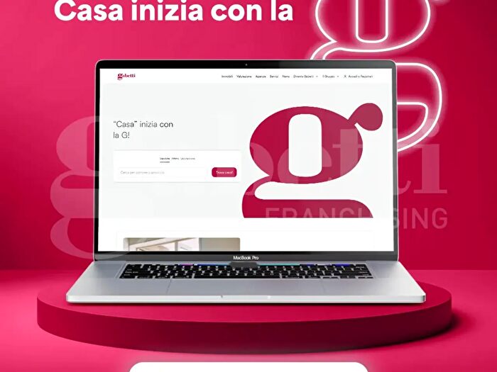 Casa con 7 locali in vendita in Torre San Giovanni, Ugento