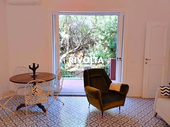 Appartamento trilocale in vendita in Via dei Tre Forti, Monte Argentario