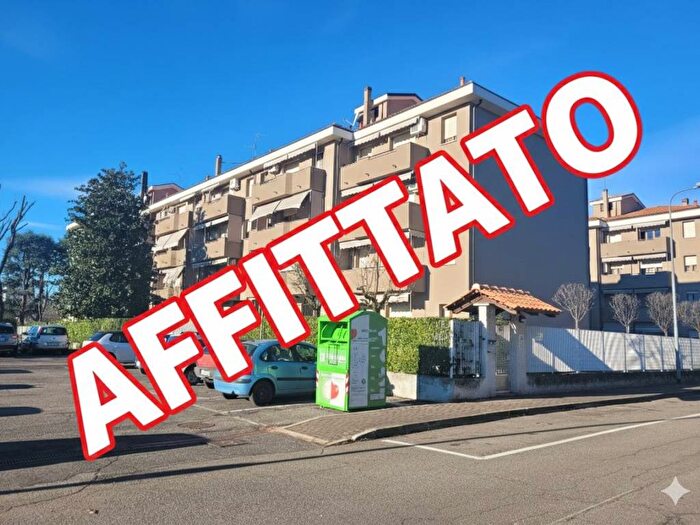 Appartamento trilocale in affitto in Pregnana Milanese