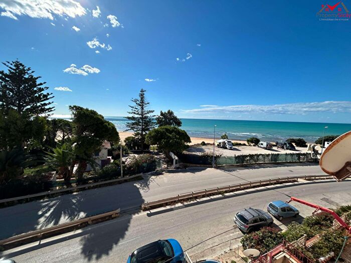 Appartamento con 5 locali in vendita in Porto Empedocle