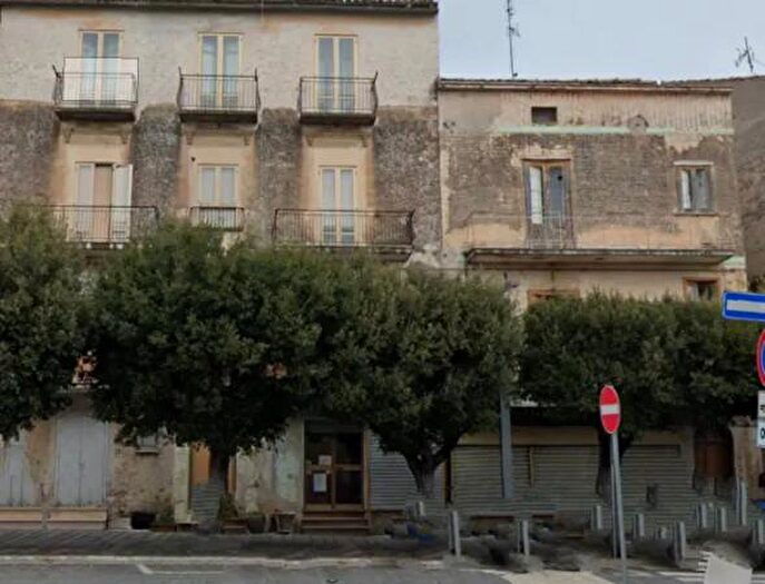 Appartamento quadrilocale in vendita in Via Lago, Caggiano