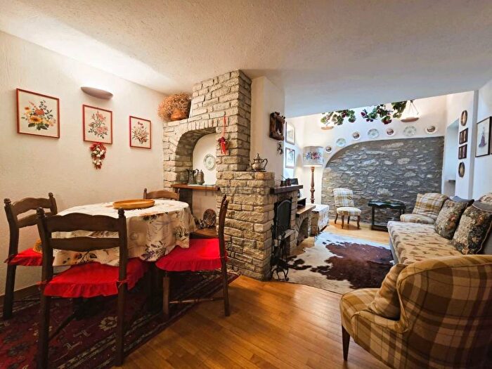 Appartamento bilocale in affitto in Strada Dolonne Courmayeur, Centro, Courmayeur