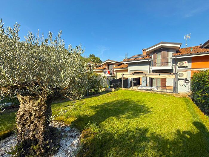 Casa quadrilocale in vendita in Via Villanova, Giaveno