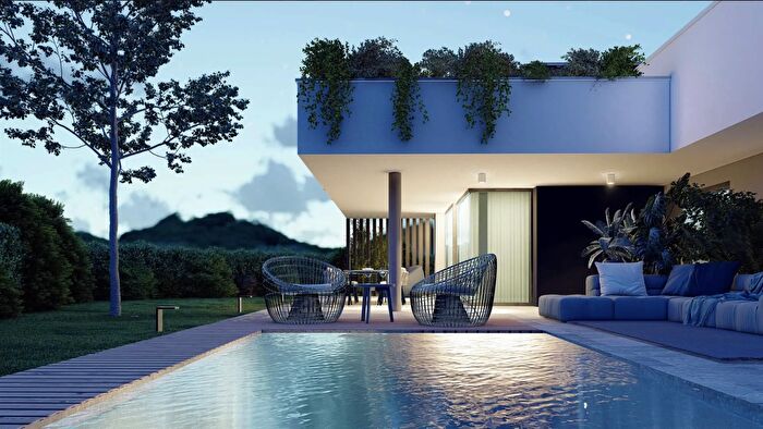 Casa con 7 locali in vendita in Via Monteortone Abano Terme, Abano Terme