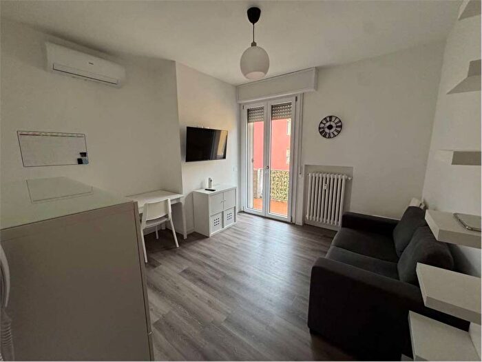 Appartamento bilocale in affitto in viale Buon Pastore, Buon Pastore Parco Amendola, Modena