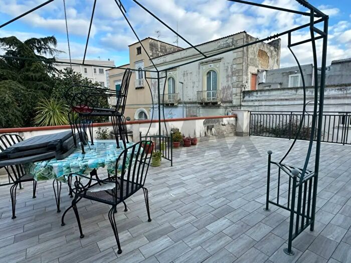 Appartamento trilocale in vendita in Monte Di Procida