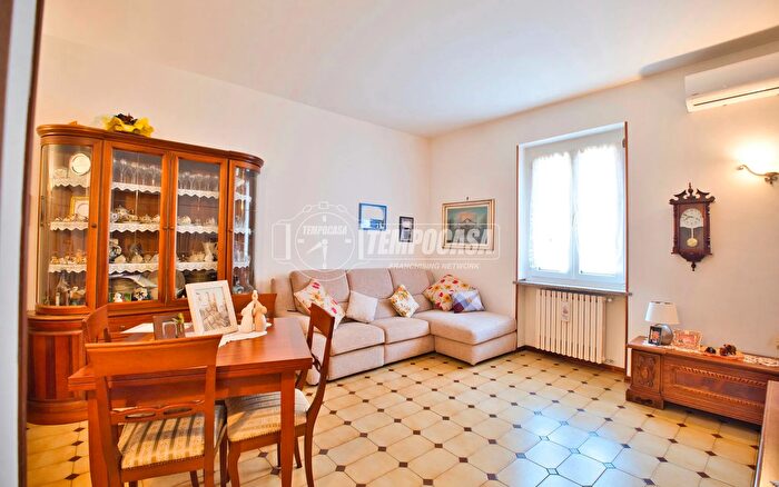 Appartamento trilocale in vendita in Novara