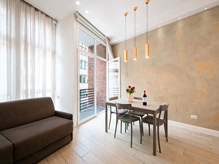 Appartamento monolocale in affitto in Via delle Ruote, Firenze