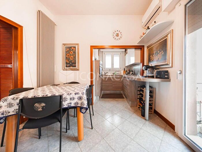 Appartamento trilocale in vendita in Via Armando Spadini, Bologna