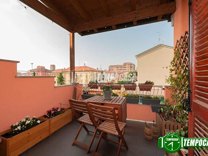 Appartamento trilocale in vendita in Via Giacomo Matteotti, Locate Di Triulzi